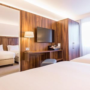Zimmer mit zwei Einzelbetten